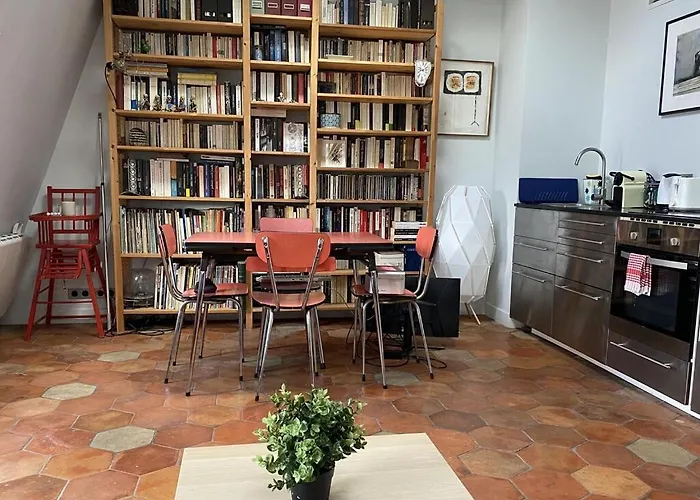 Apartament Grand D'architecte Proche Montmartre Paryż